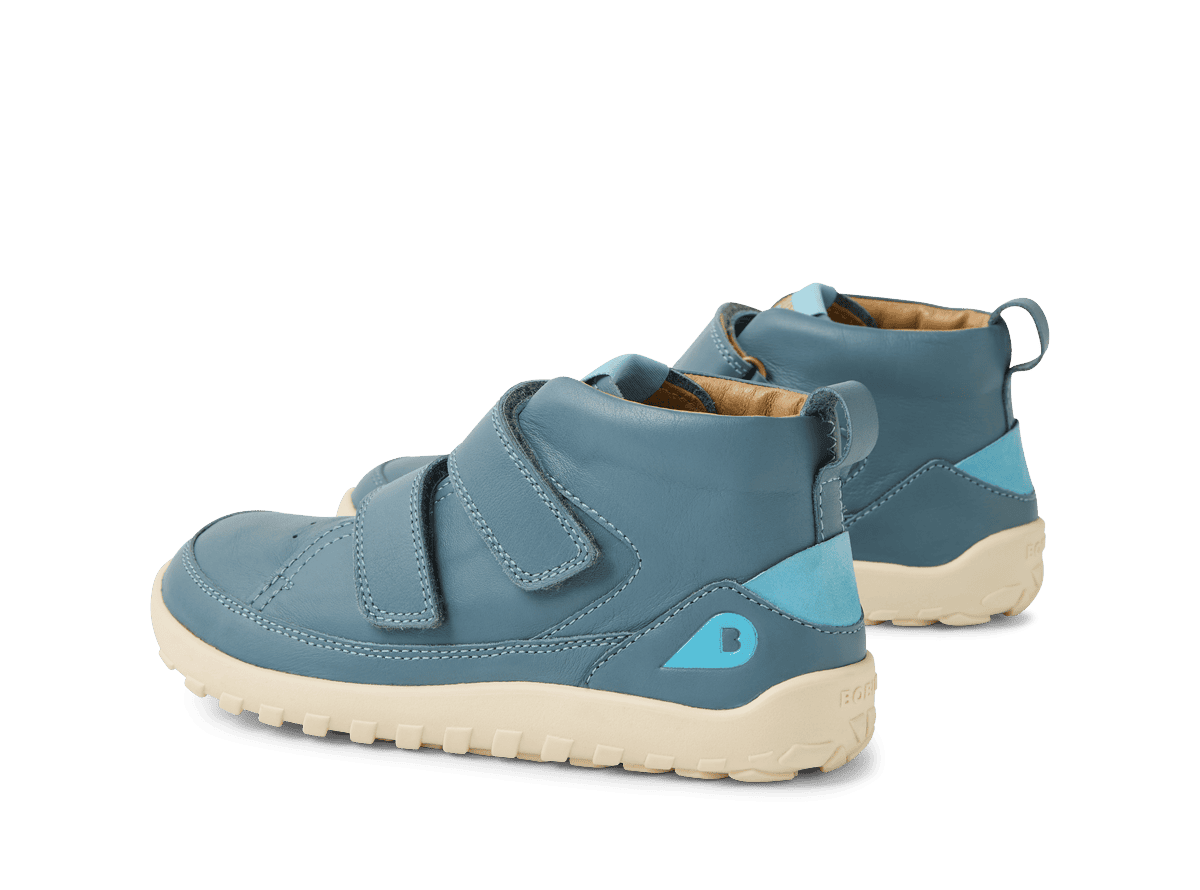 ALPHA BAREFOOT TREK STORMY